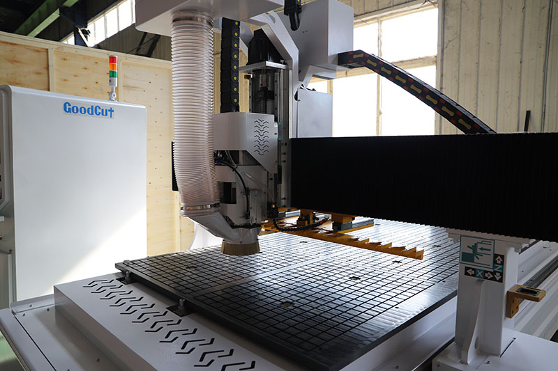 2025 Factory Price Automatic 3 - Woodworking Cnc Router Machine Price のレビューと価格